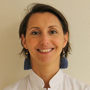 Dr Julie Gentil