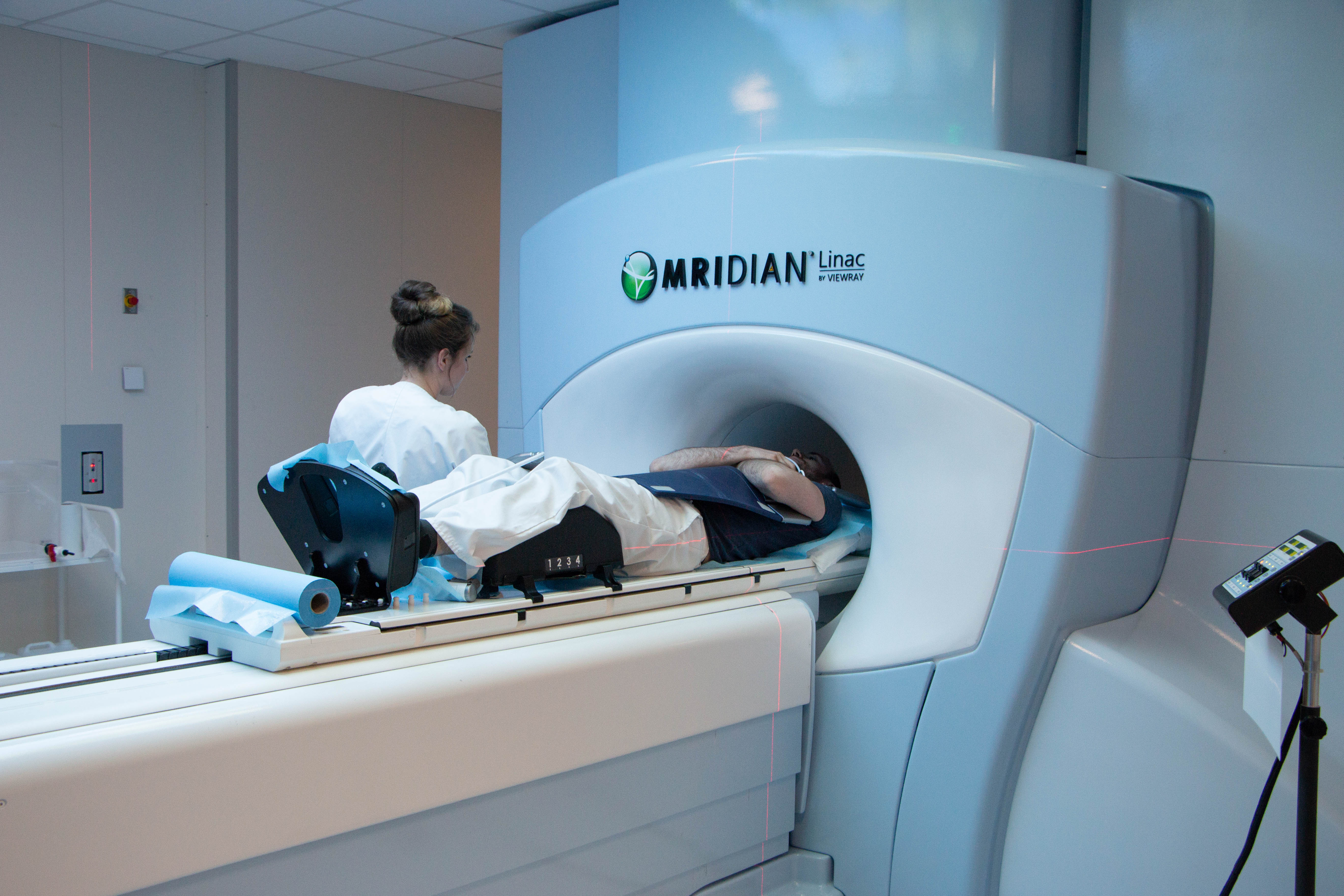 MRIdian-Linac-16